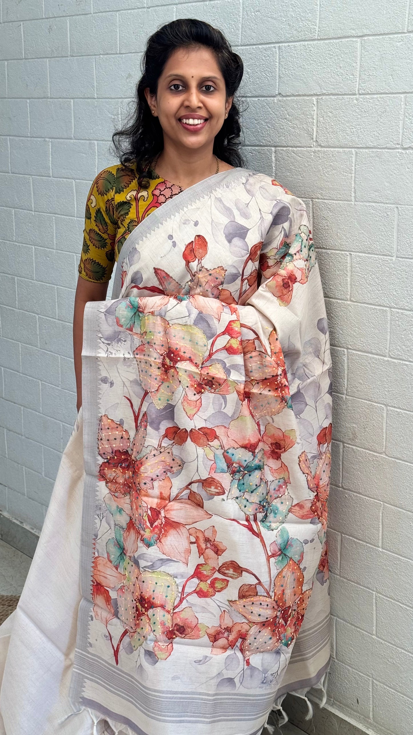 Tussar Floral Knot Work