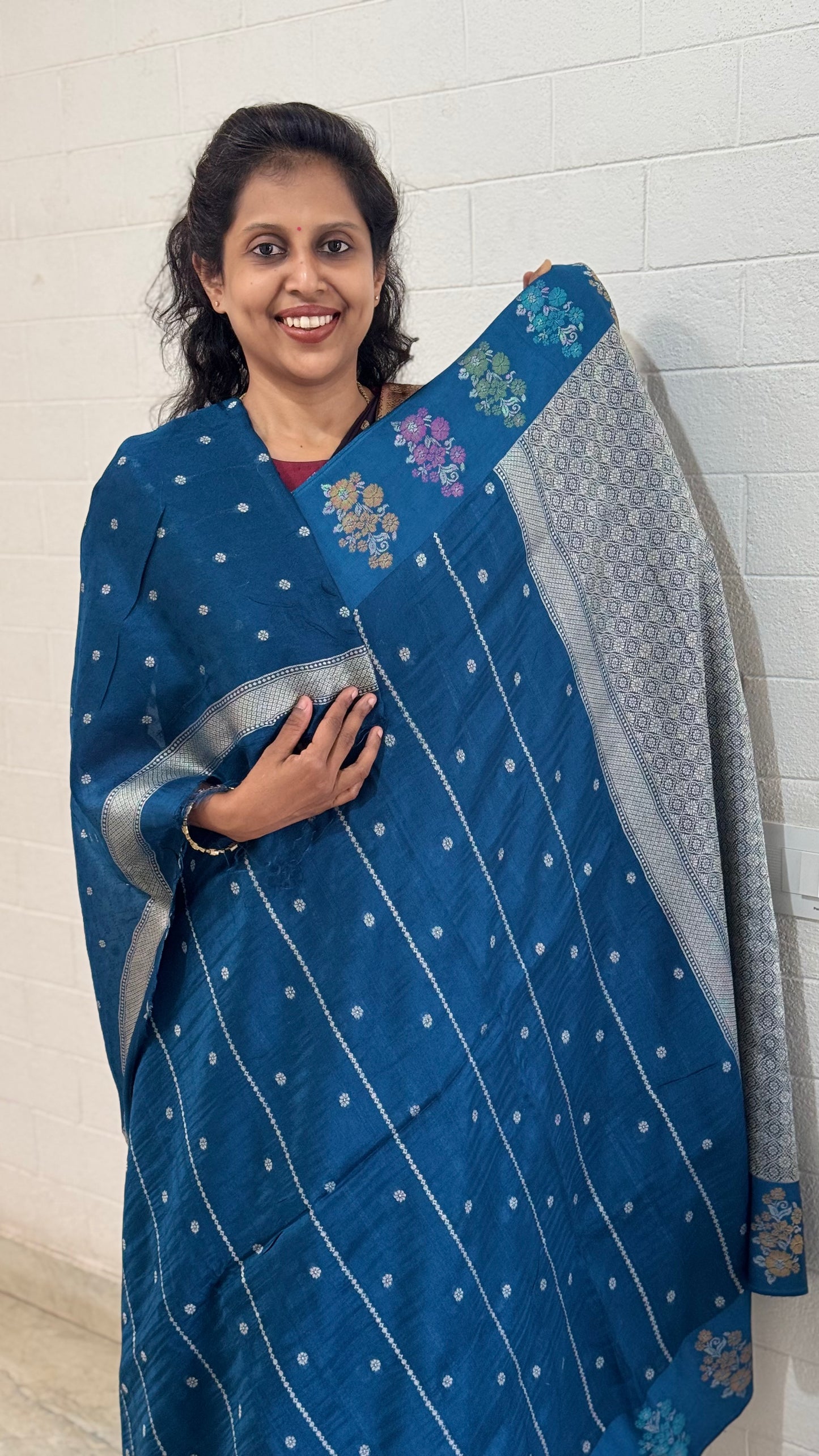 Moonga Tussar Silk Border