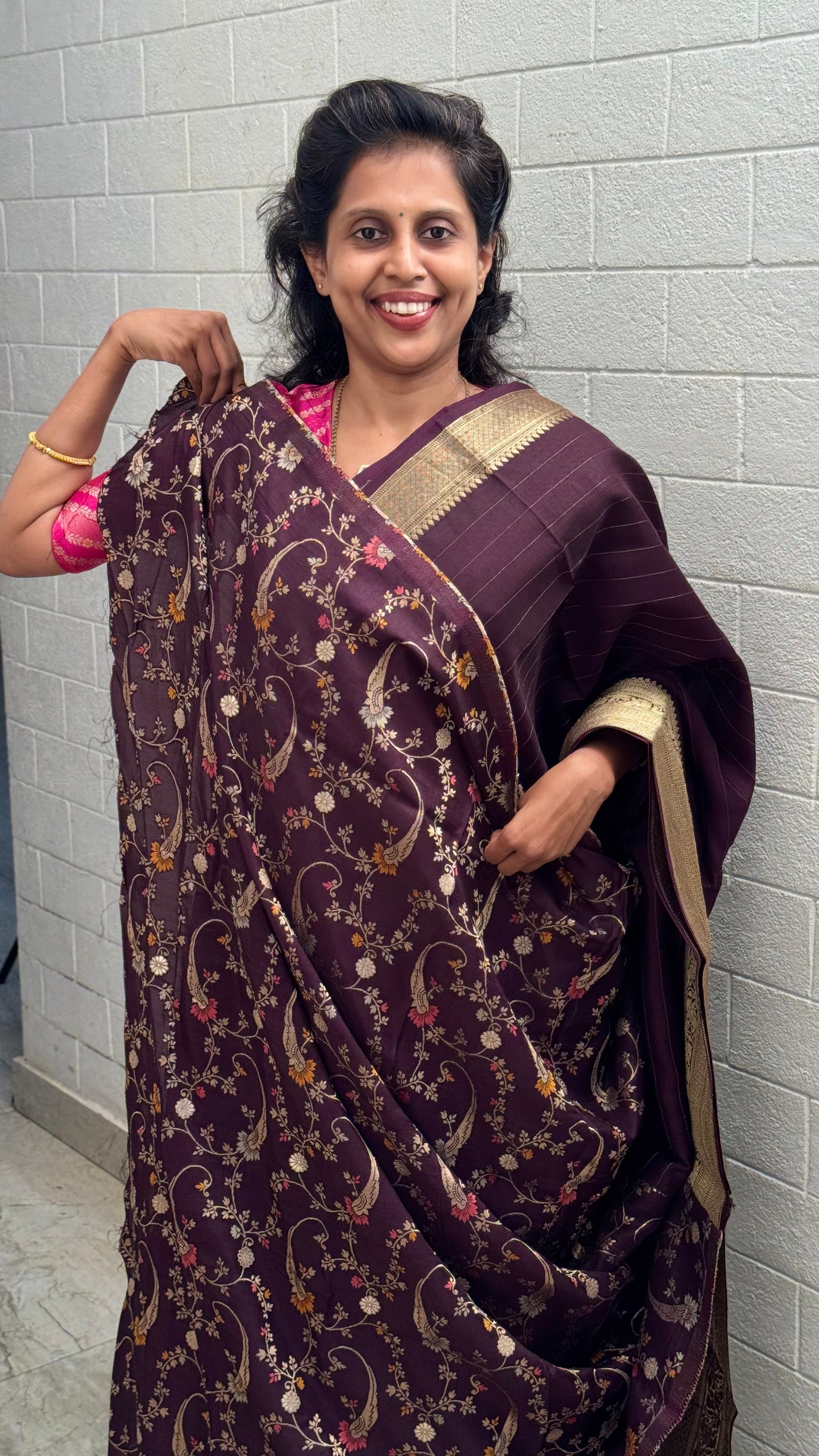 Dola Silk