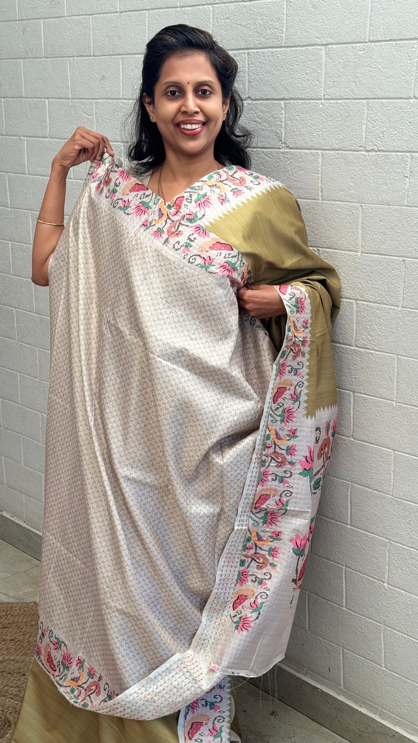 Semi Tussar Print Saree