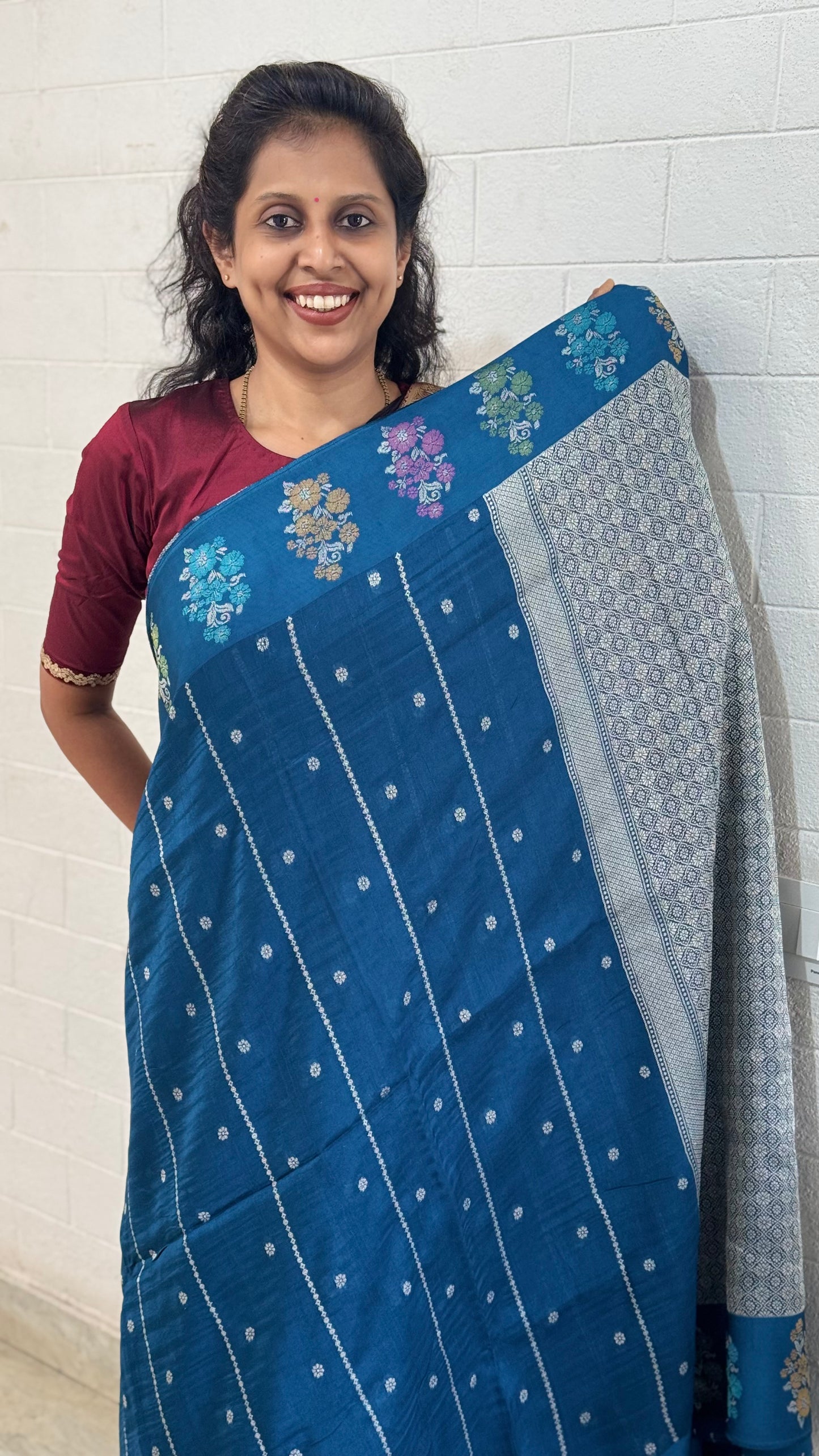 Moonga Tussar Silk Border