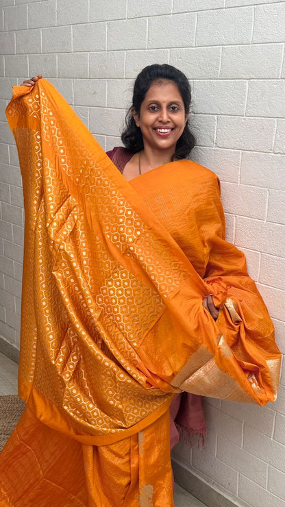 Georgette Checks Crush Saree