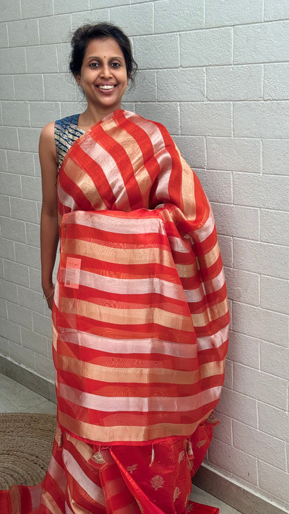 Pure Tissue Vertical Line