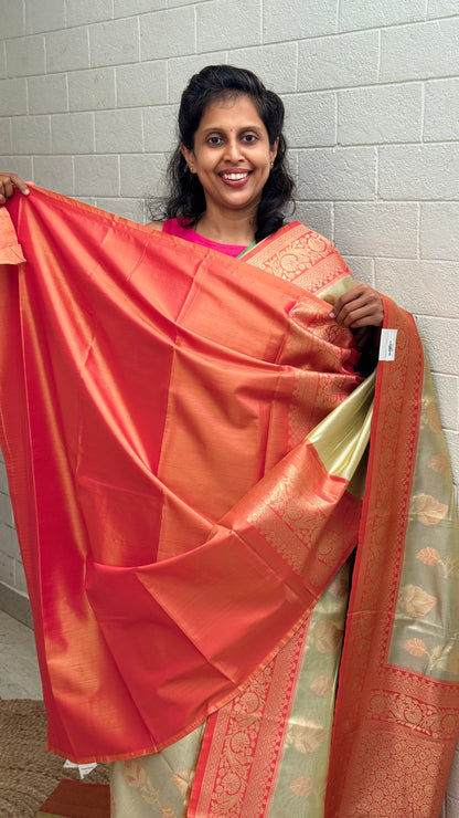 Pista Orange Edge Tissue