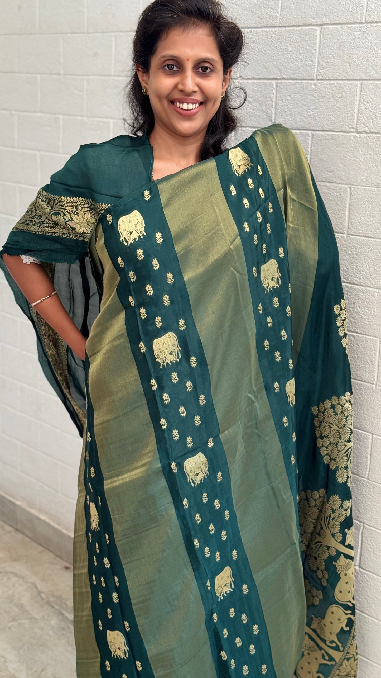 Viscose Pichwai Border