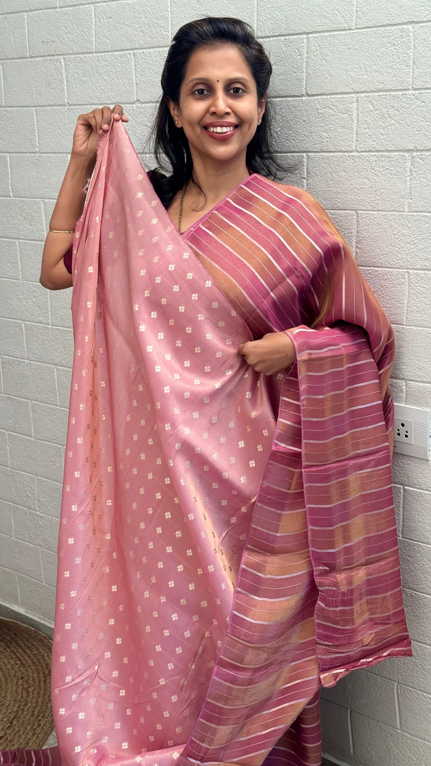 Tissue Vertical Line Saree