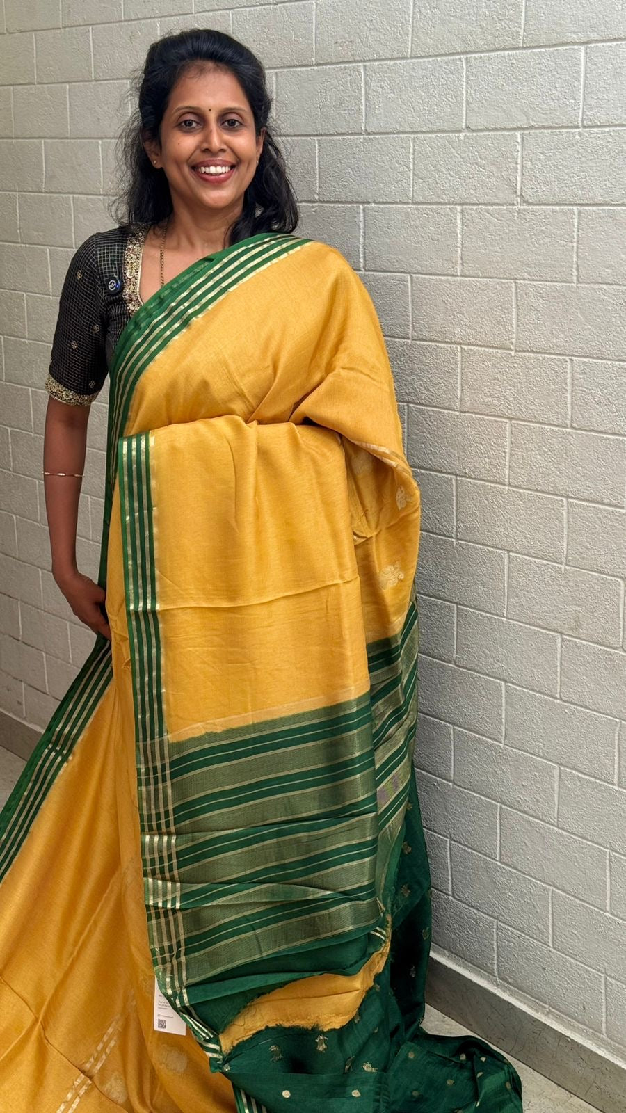 Viscose Gandaberunda Saree