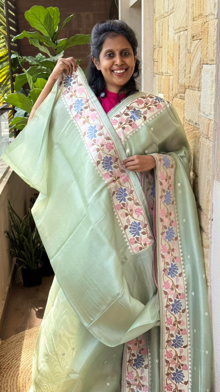 Tissue Floral Embroidered