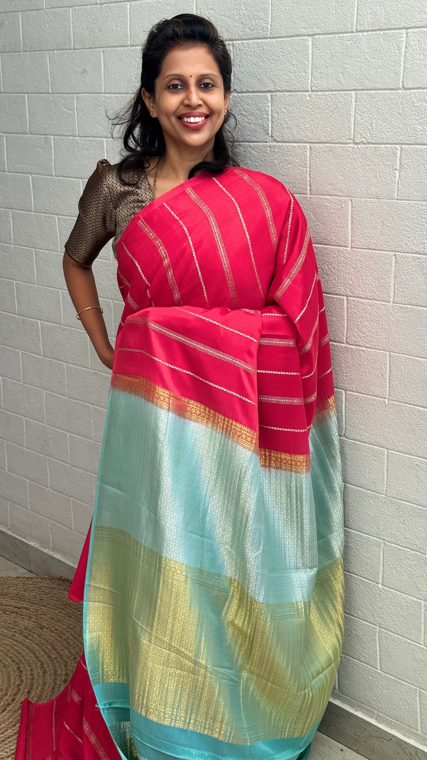 Pure Crepe Stripe Saree