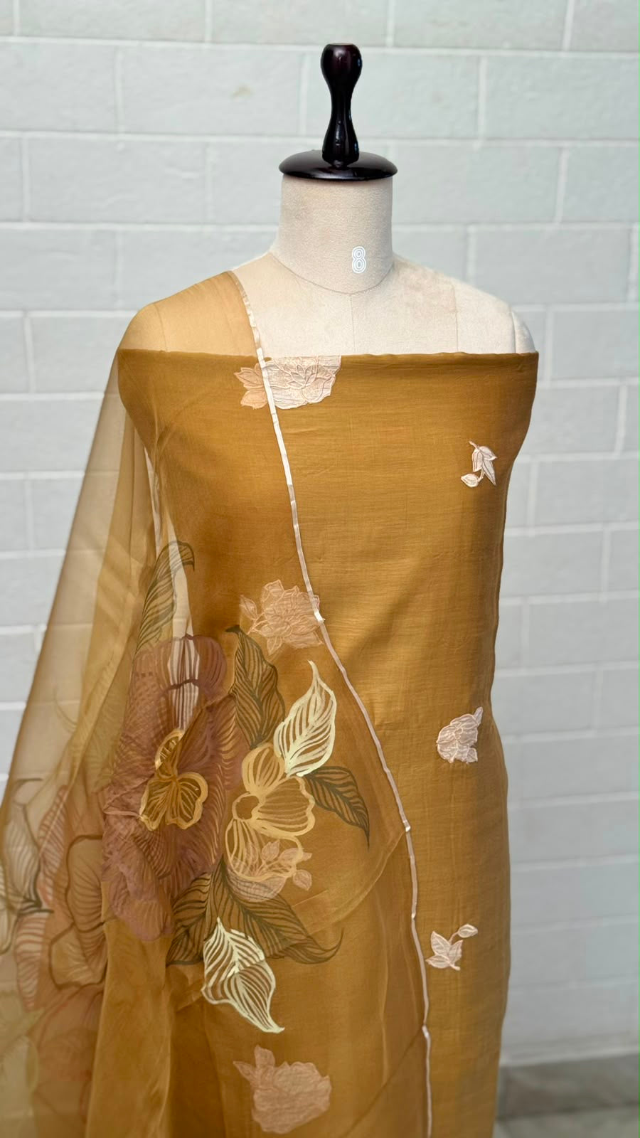 Mul Silk Unstitched Suit