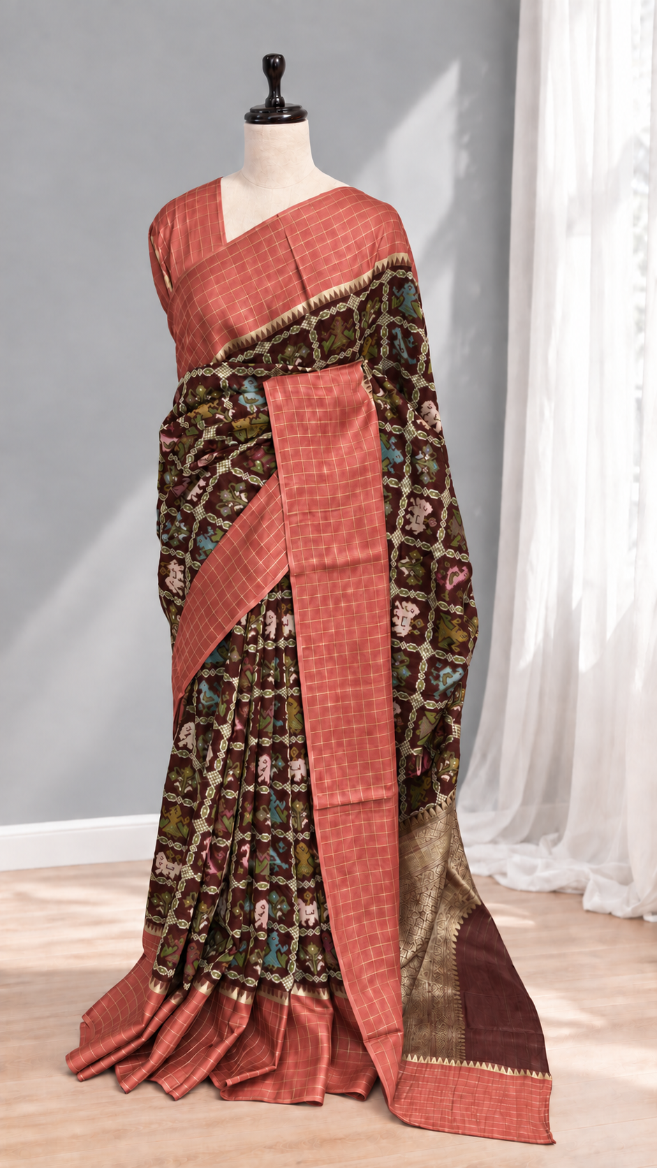 Blended Patola Silk Checks Saree