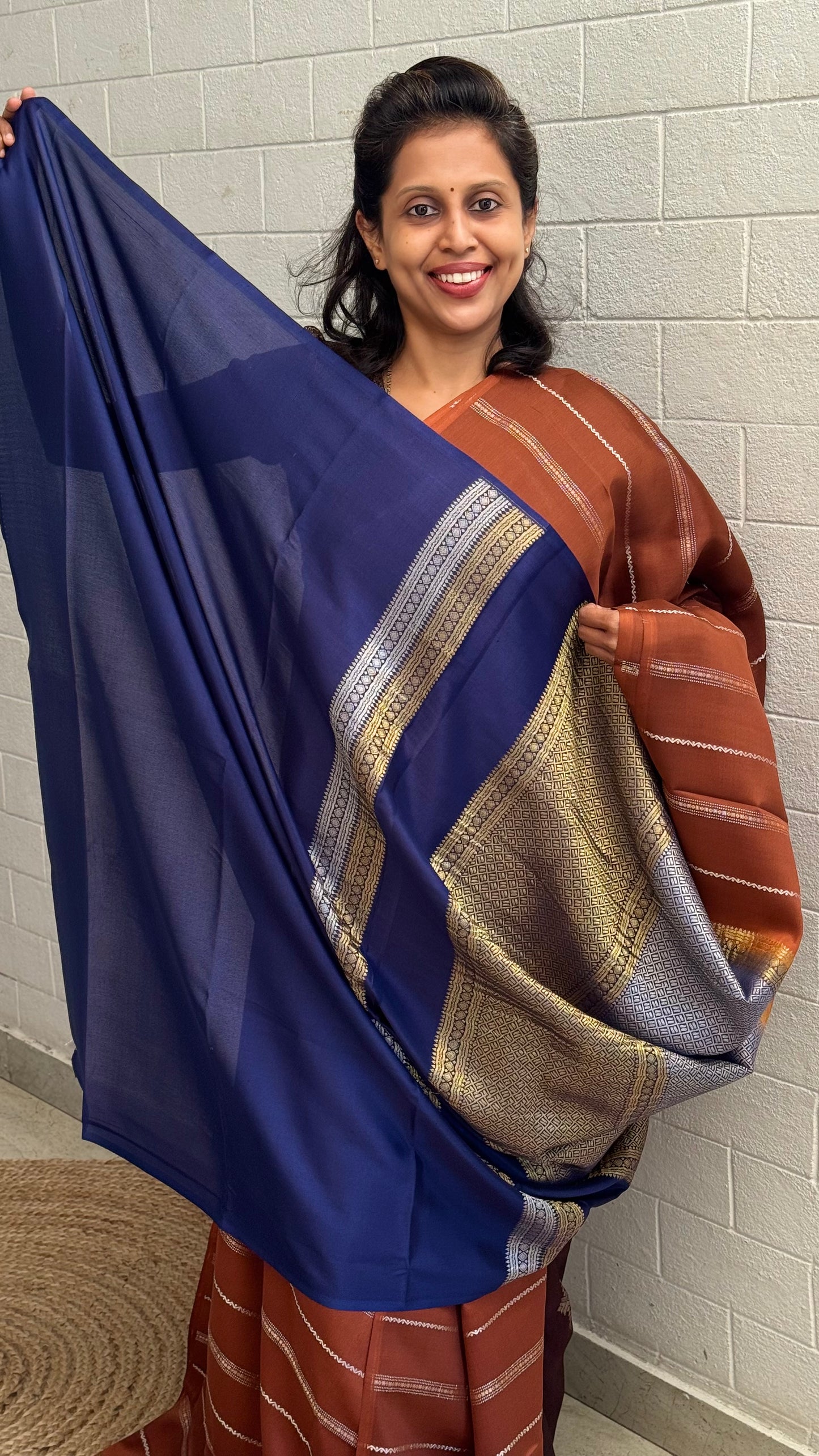 Pure Crepe Stripe Saree