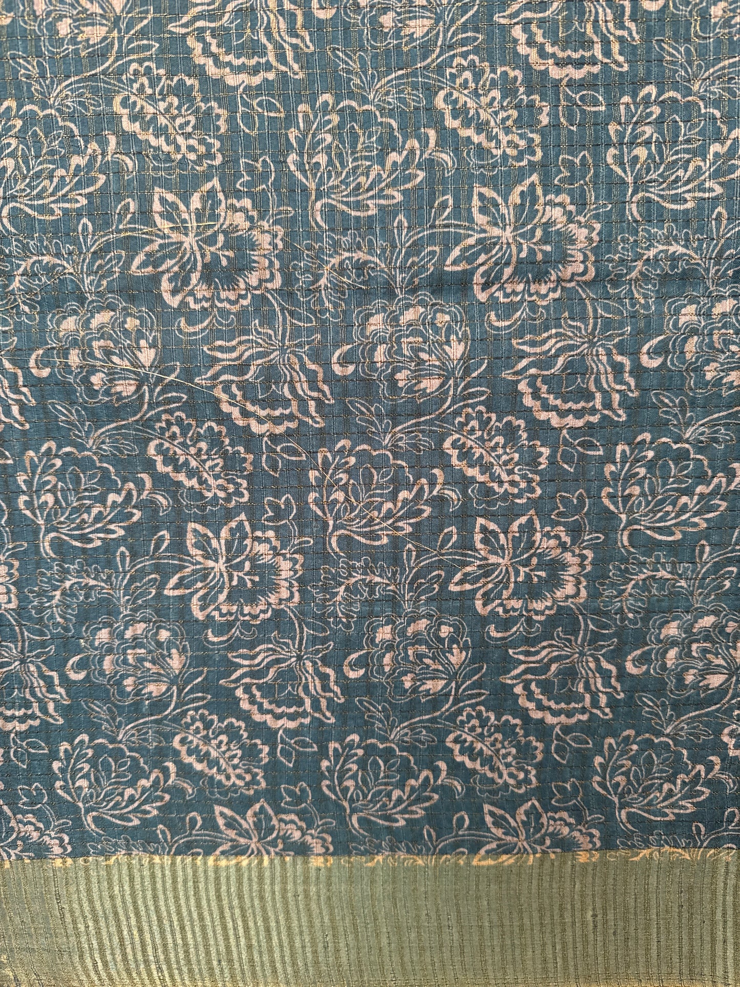 Tussar Floral Zari Border