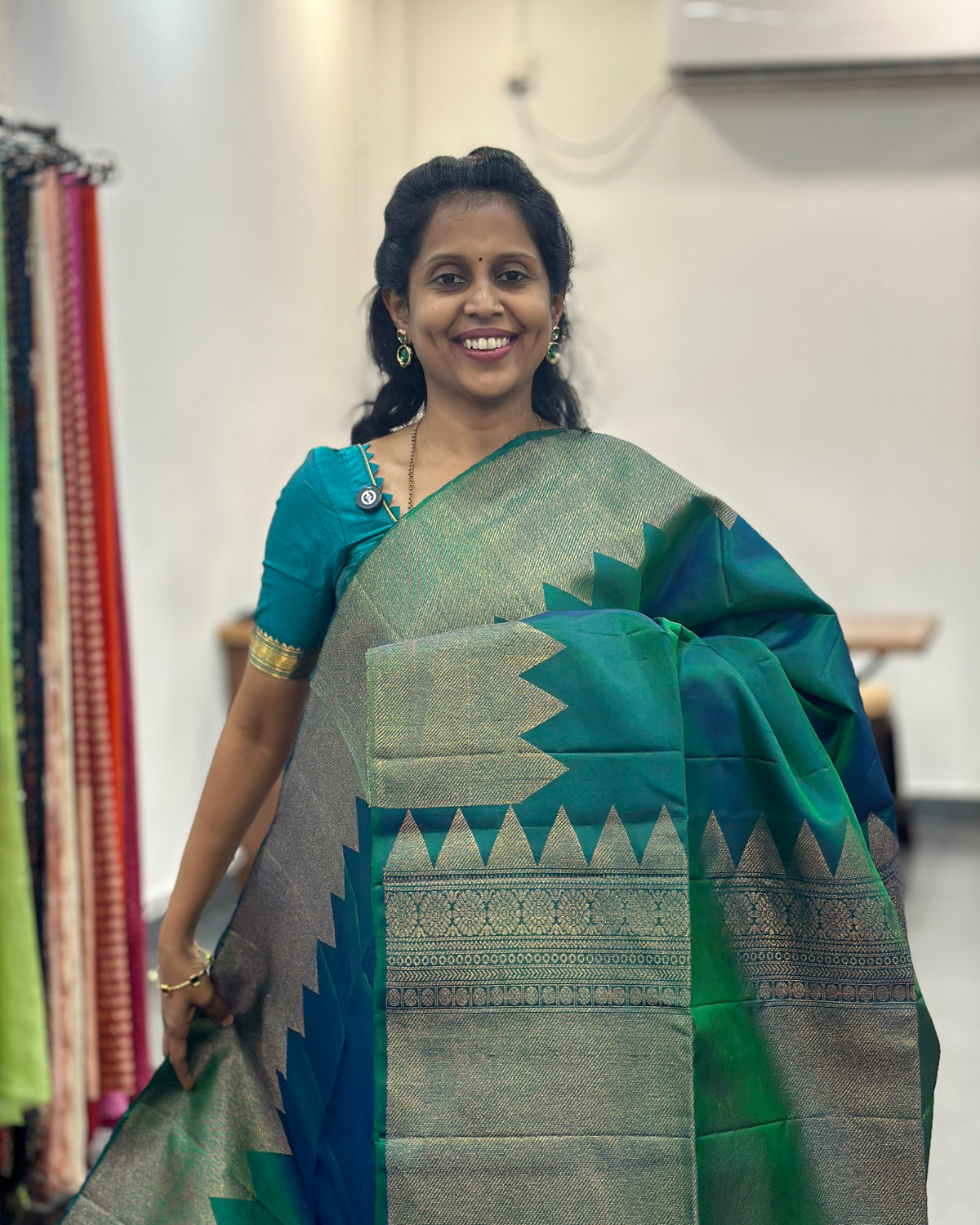 Rama Green Gold Woven Pure Soft Silk Saree