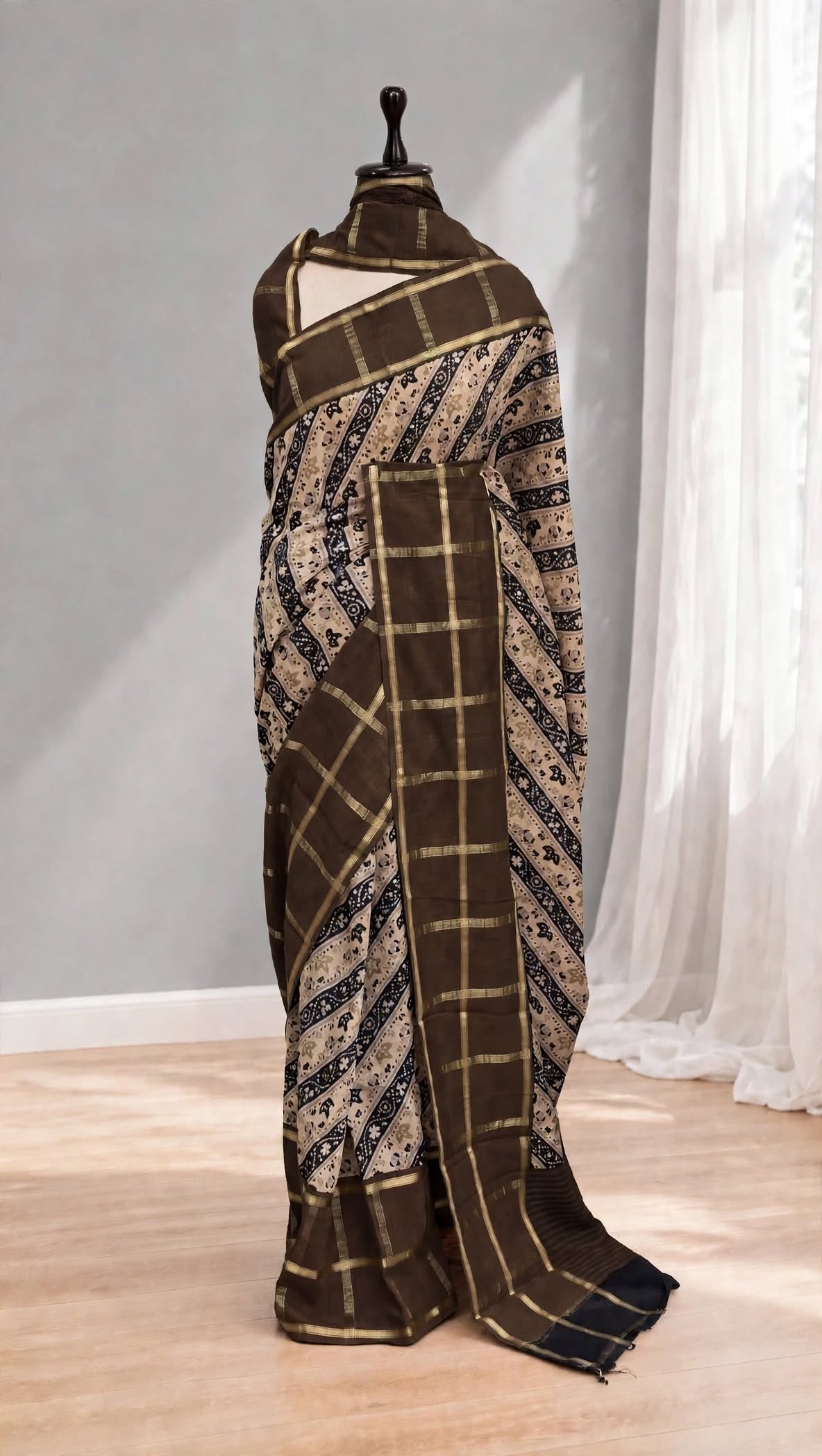 Blended Assam Silk Contrast Checks Saree