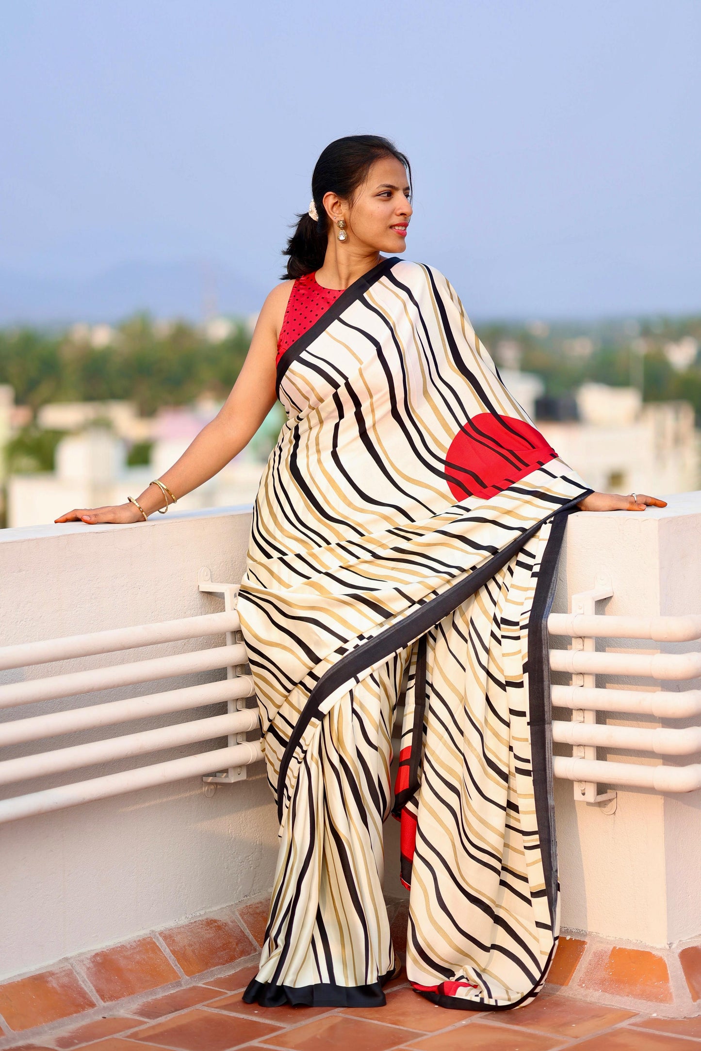Srinidhi Blended Crepe Saree
