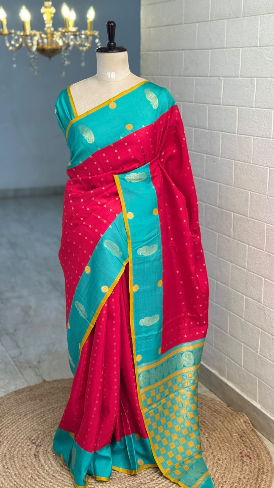 Crepe Mango Motif Saree