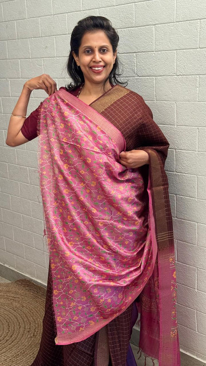 Chanderi Checkered Zari Border