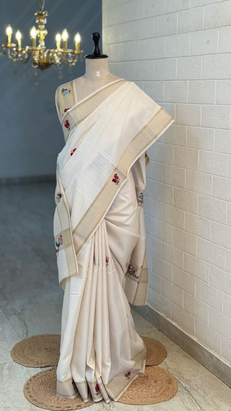 Blended Tussar White Floral Saree