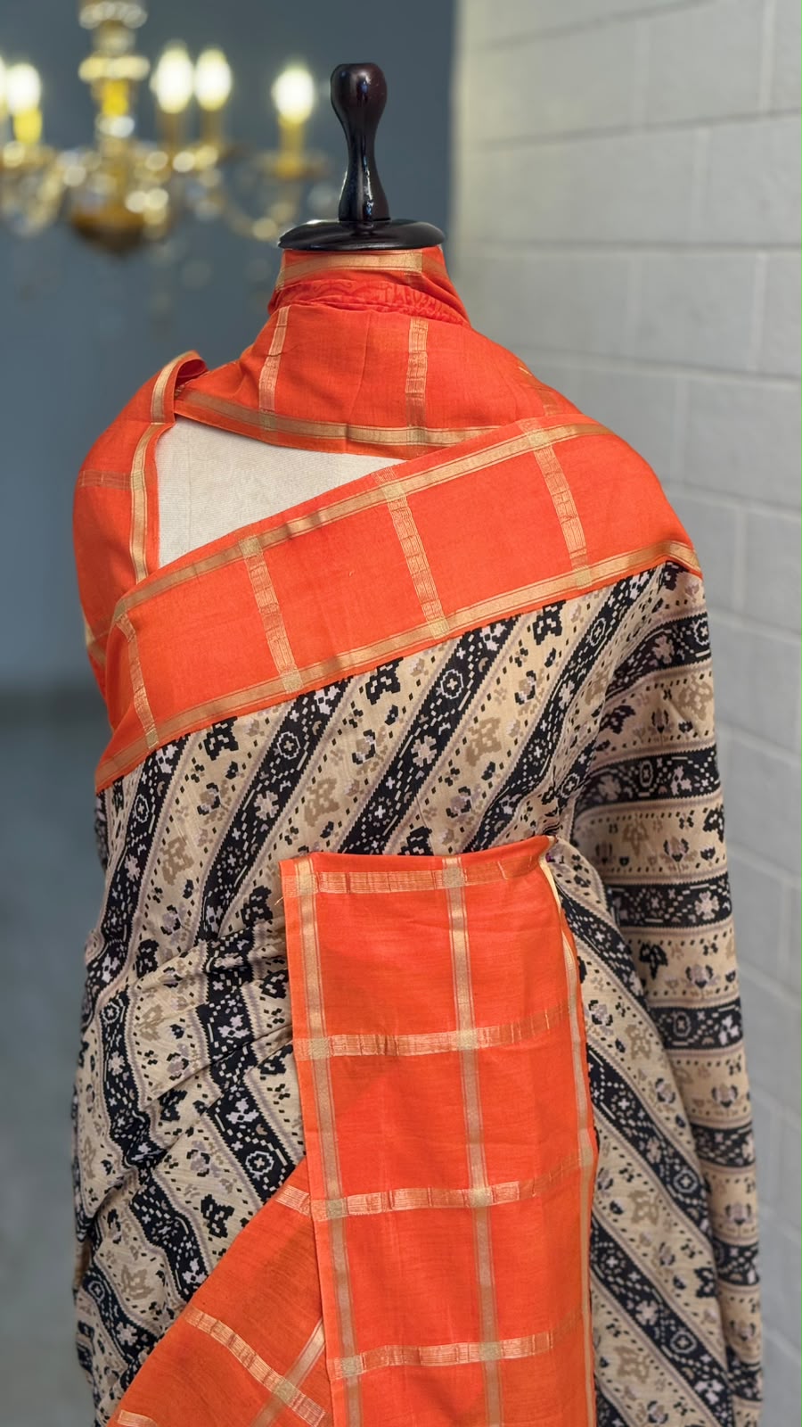 Blended Assam Silk Contrast Checks Saree